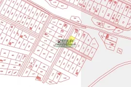 Продается земельный участок с небольшим домиком и электричеством!