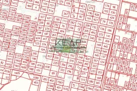 Продается земельный участок 10 соток.